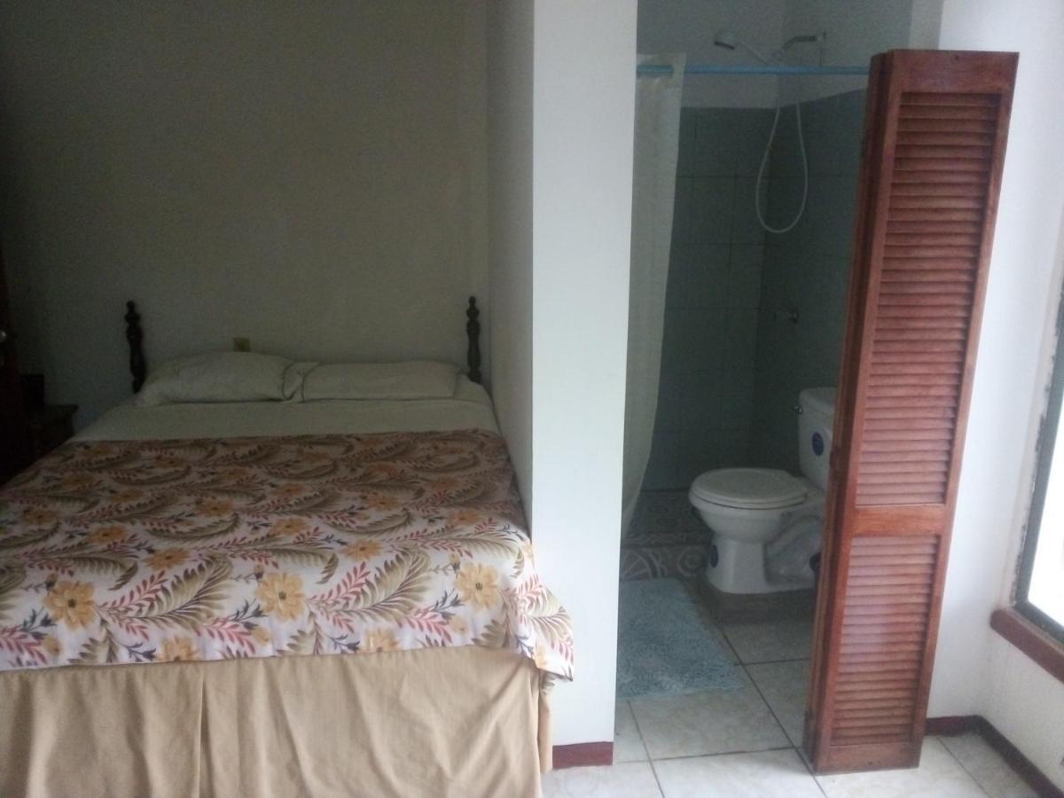 Hotel Lulu Beach Corn Island Exteriér fotografie