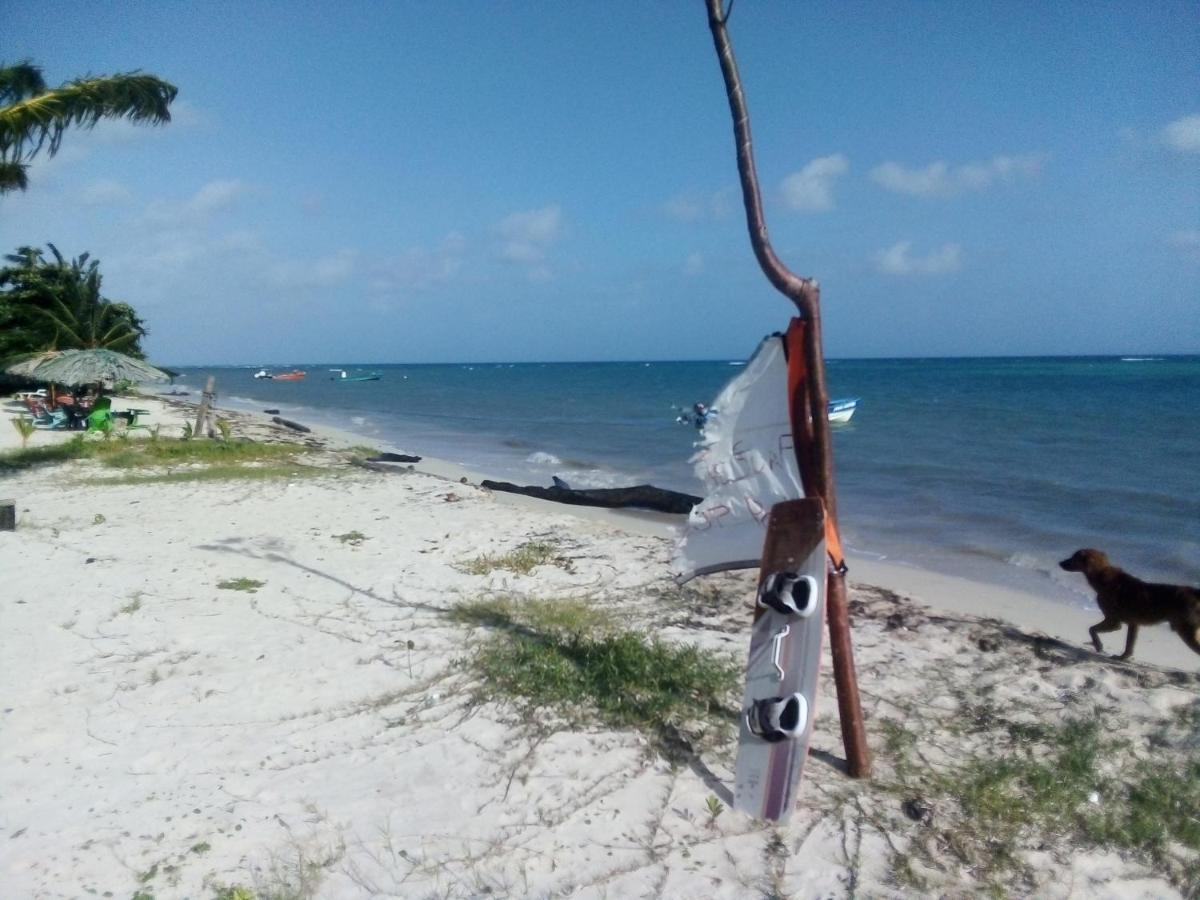 Hotel Lulu Beach Corn Island Exteriér fotografie