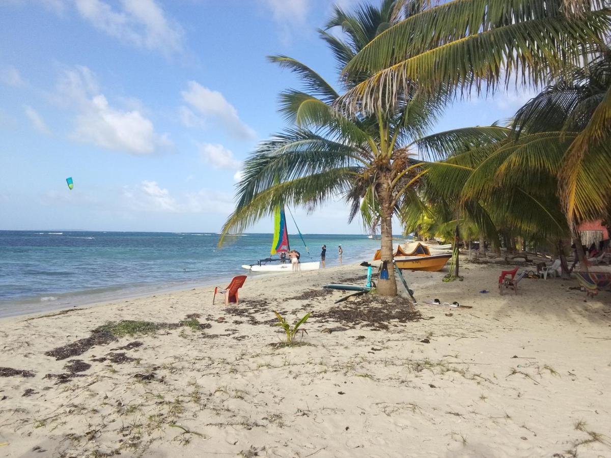 Hotel Lulu Beach Corn Island Exteriér fotografie