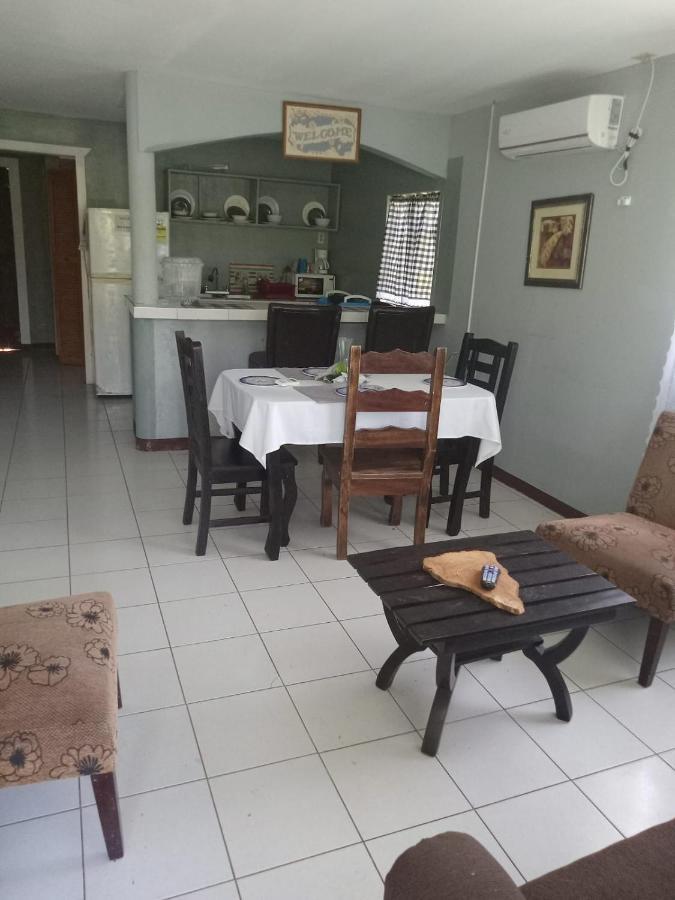 Hotel Lulu Beach Corn Island Pokoj fotografie